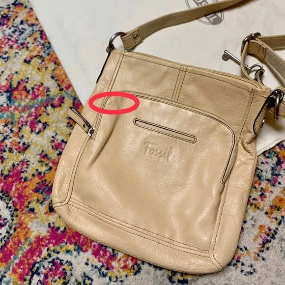 Fossil Live Long Vintage 1954 Blonde Leather Brass Key Adjustable Crossbody Bag - Picture 13 of 13